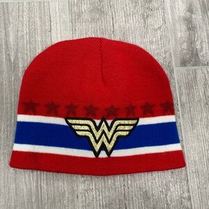DC Comics Wonder Woman logo beanie red girls.